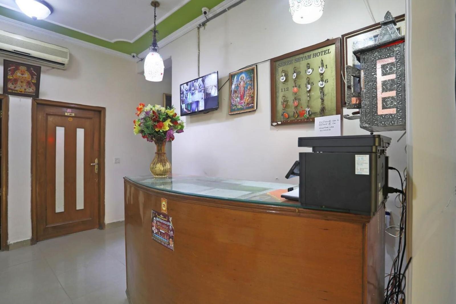 Hotel O Tulip Park Inn Bahora Bagian luar foto